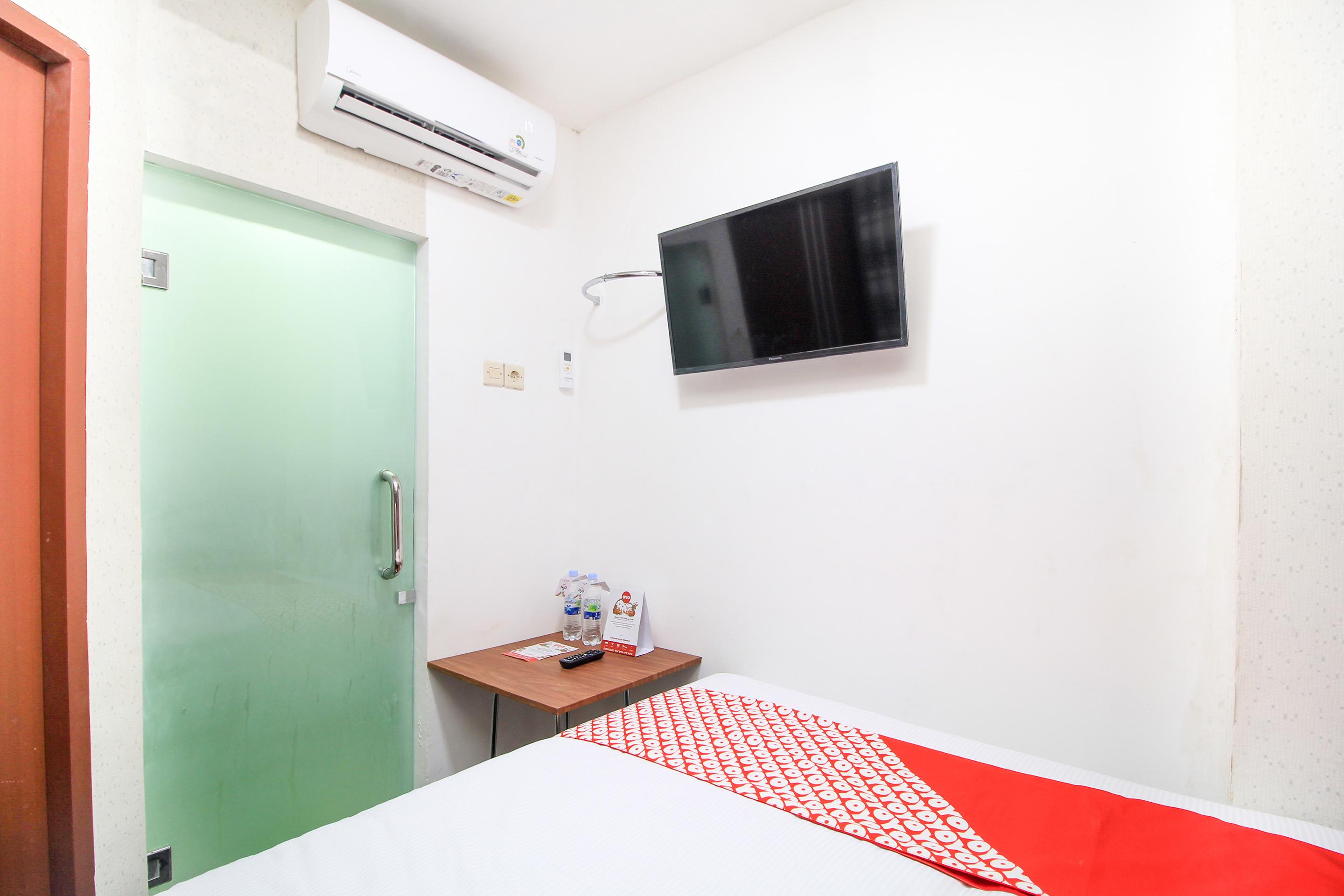 Super Oyo Capital O 217 A1 Hotel Surabaya Dış mekan fotoğraf